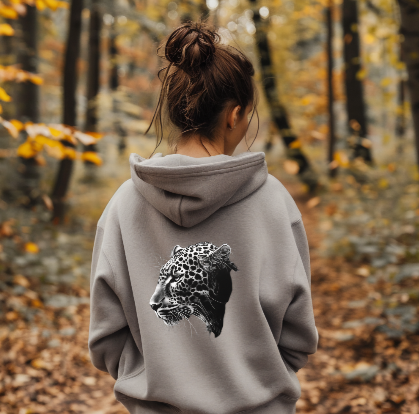 Nachhaltiger Hoodie - Leopard grau hinten